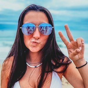 Meet your Posher, Kathkatherine